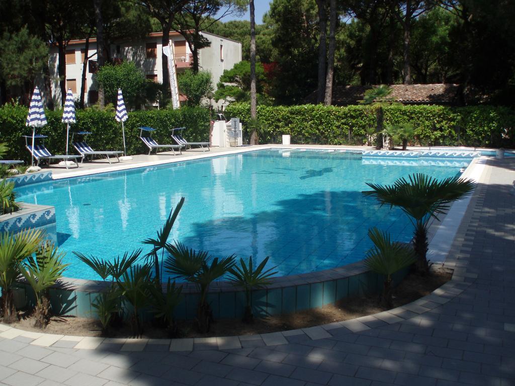 Villaggio Azzurro Lido di Jesolo Exterior foto